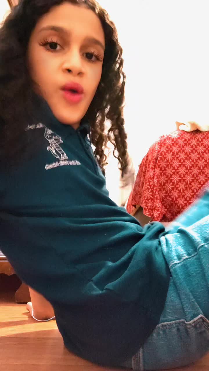 @Marcelly103