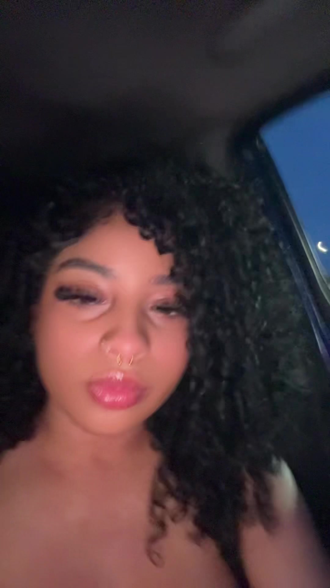 @tyvianaaa