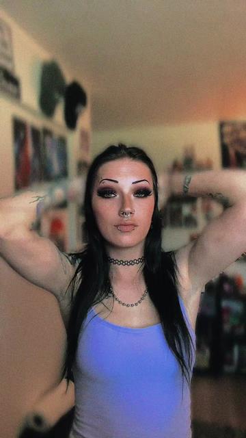 @𝕶𝖆𝖗𝖑𝖞🥀✨🖤