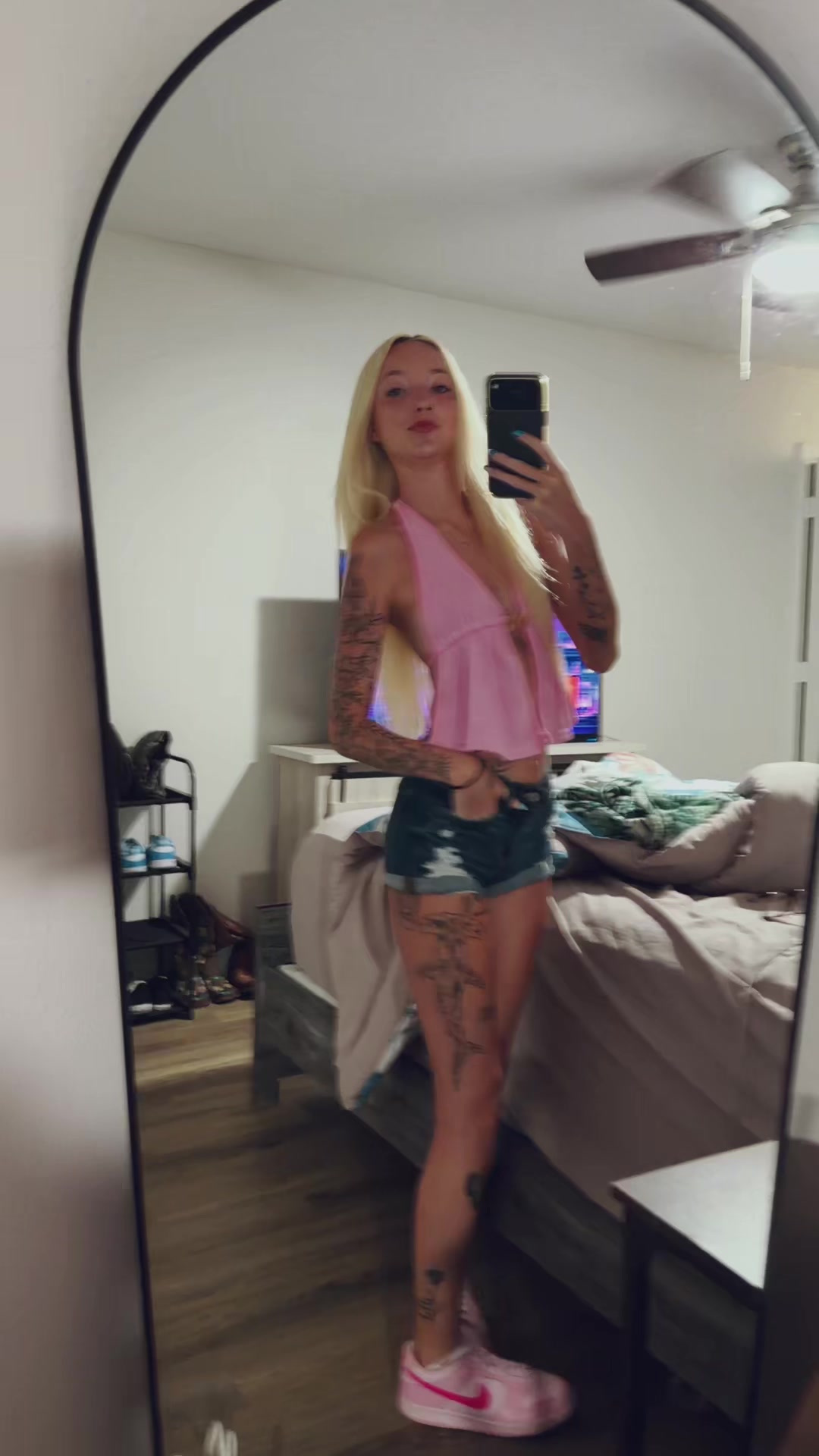 @Tattedblondebabe