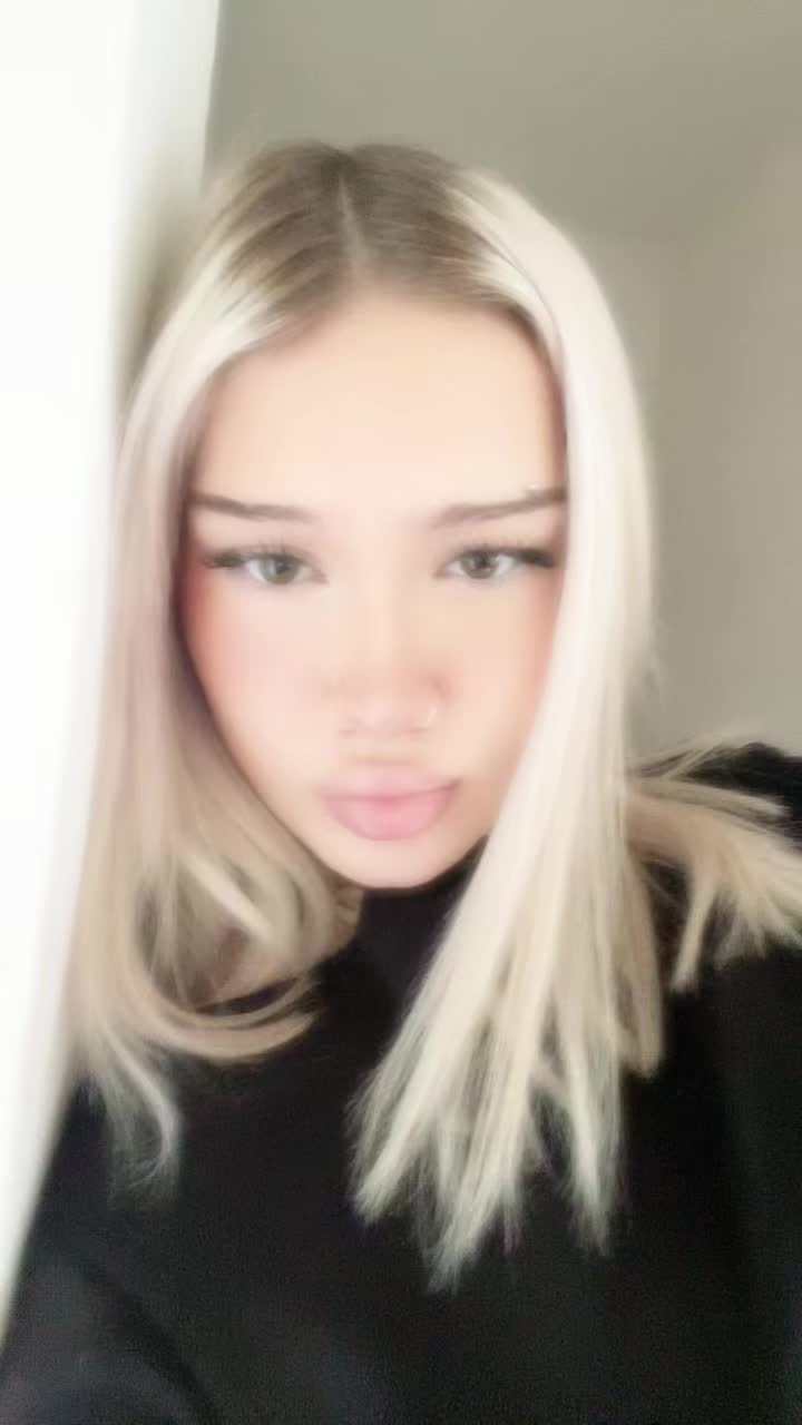 @🏃♀️➡️