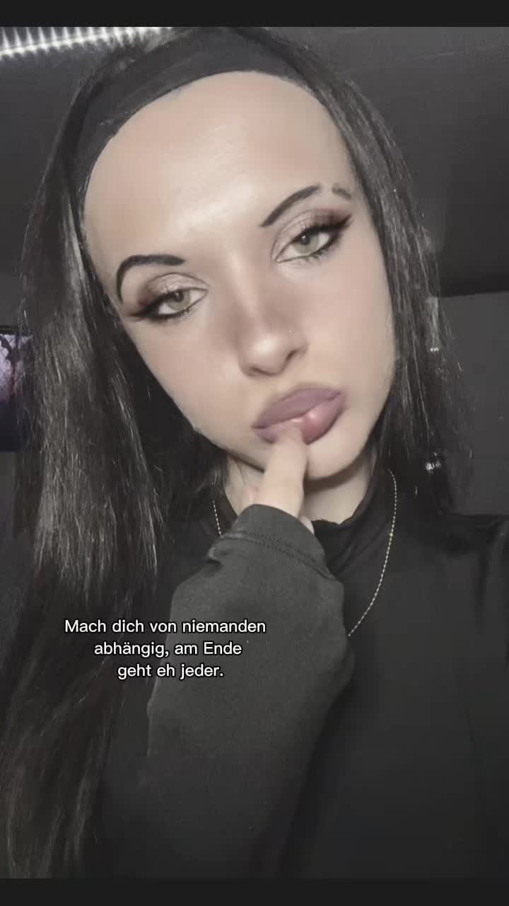 @Jennx_26