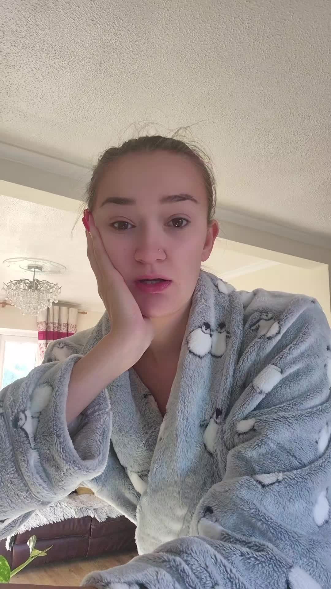 @Davina Dickson