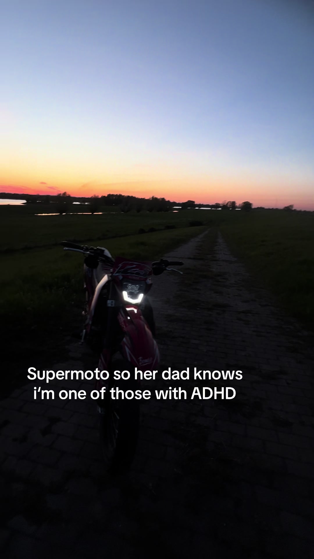 @𝟙𝟡𝟘𝟚