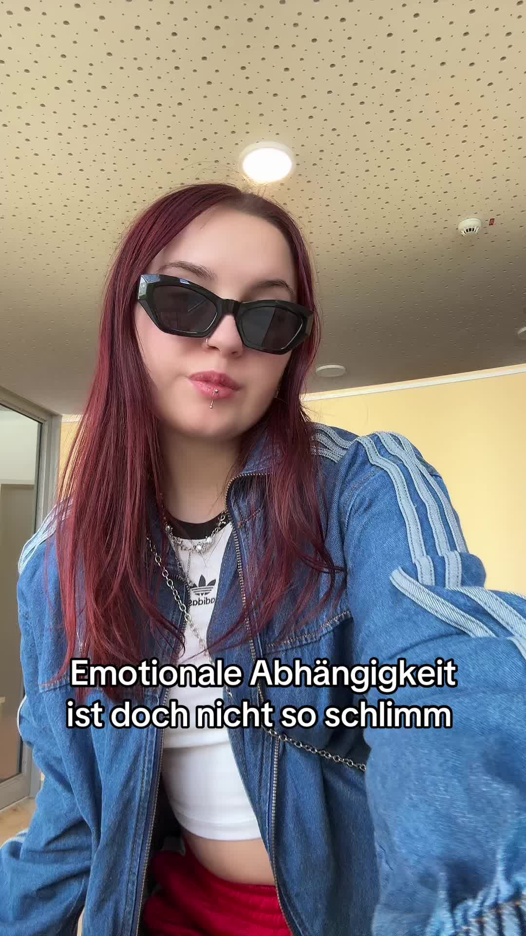 @Leonieꨄ︎