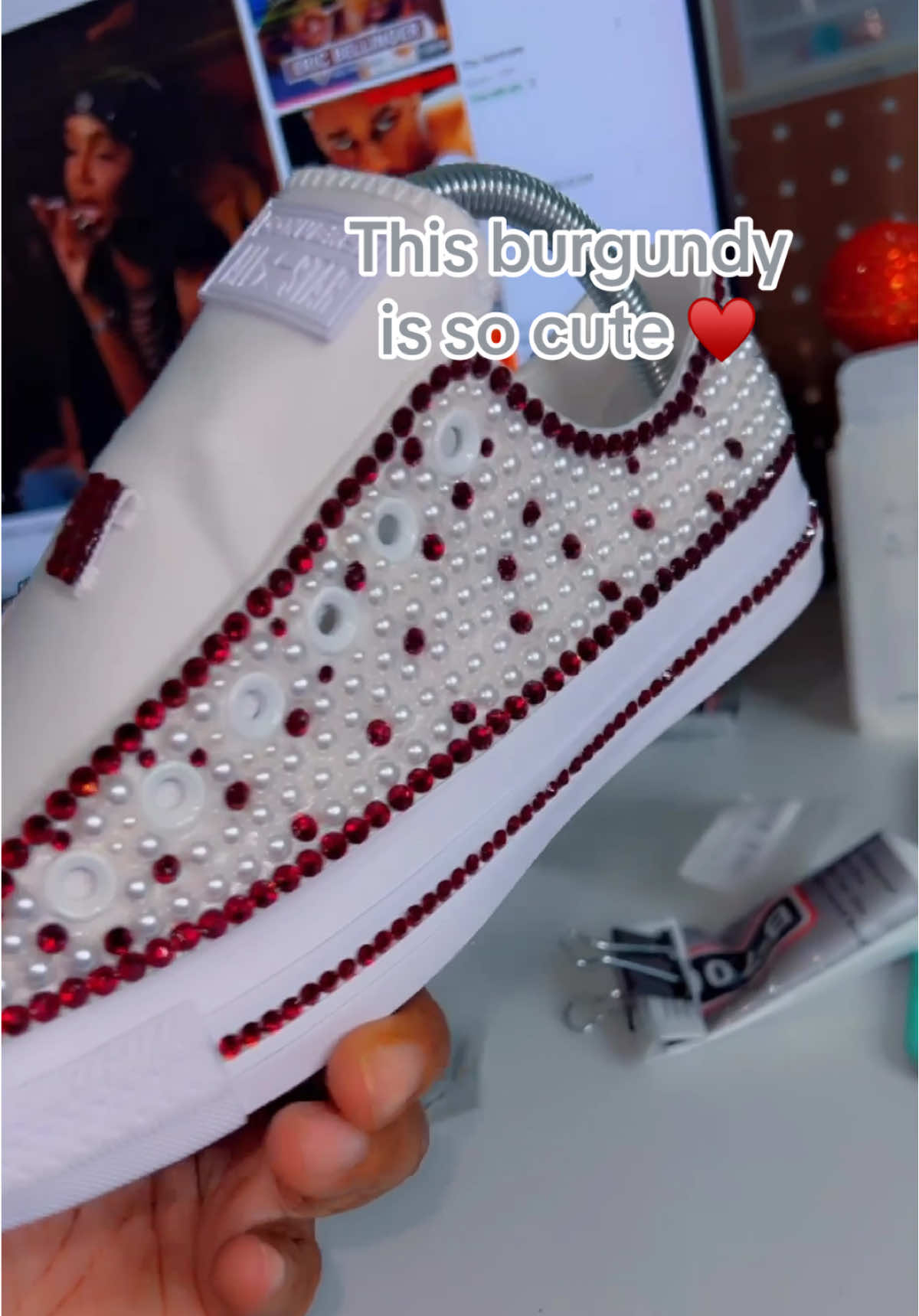@UniqueLee Creations