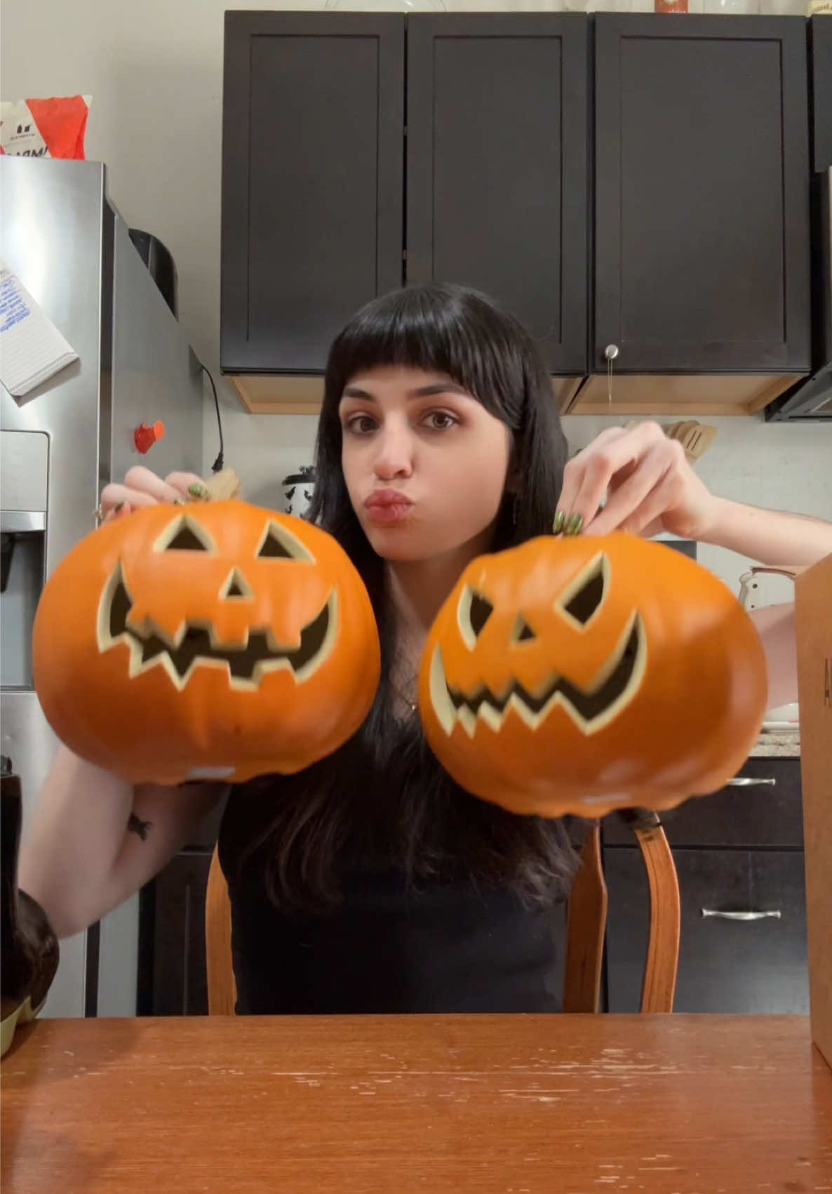 @Darla🧛♀️🖤🦴