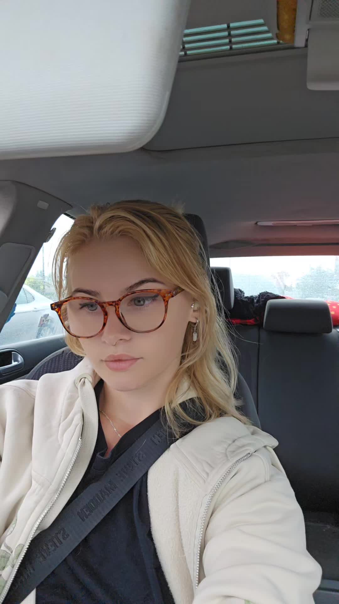 @🇵🇱 Sam 🇨🇦