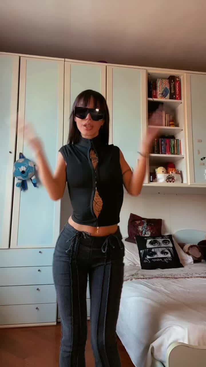 @GIULIA DE ANGELIS 🌪