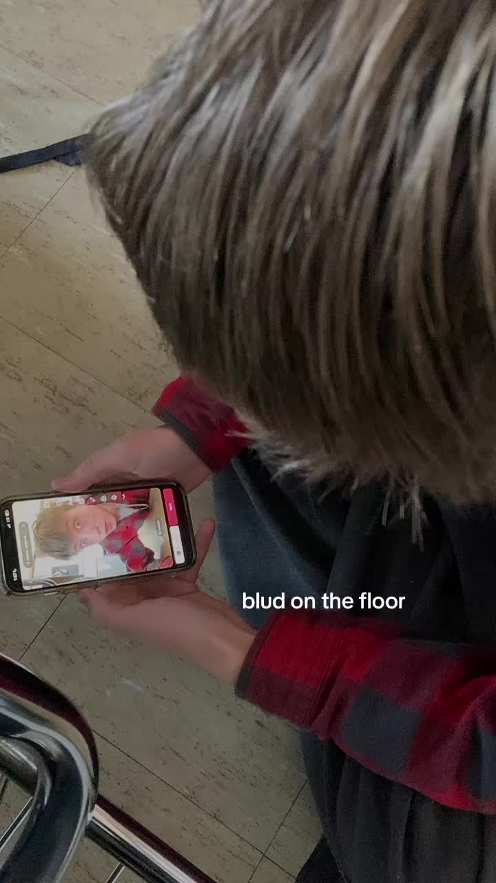 @elfbarz4evr💫