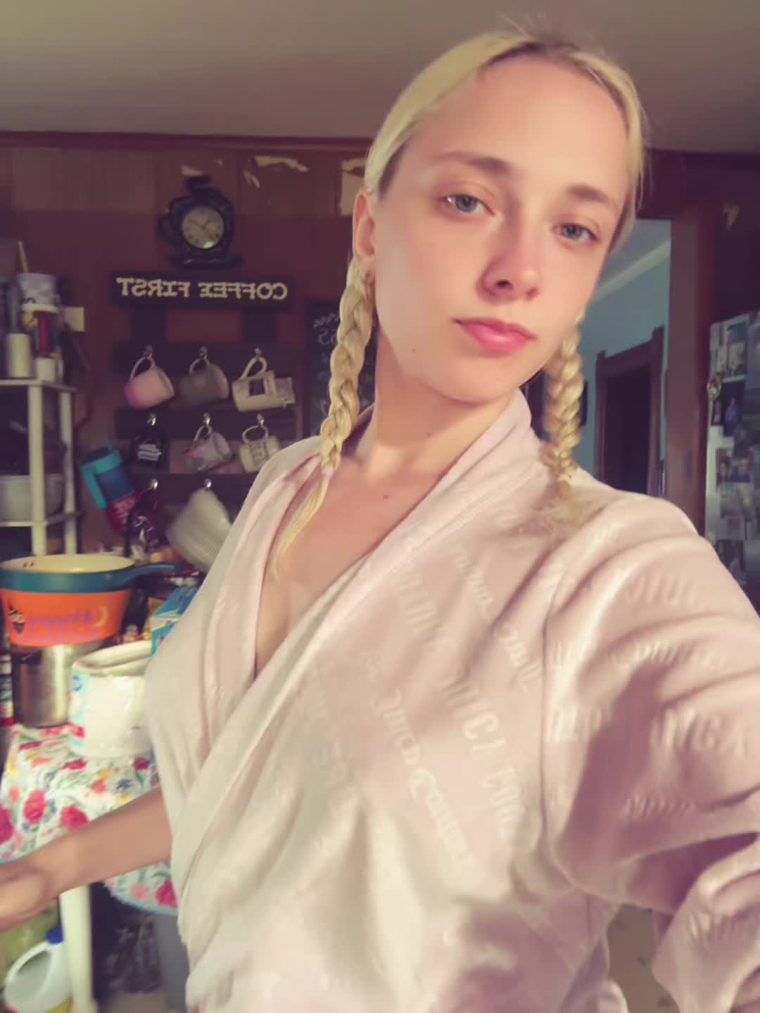 @allythescientist