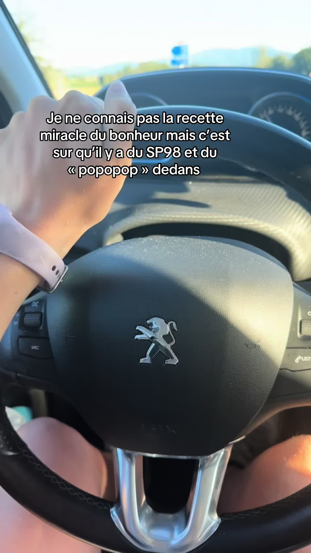 @-ᗰᗩᗴᐯᗩ-