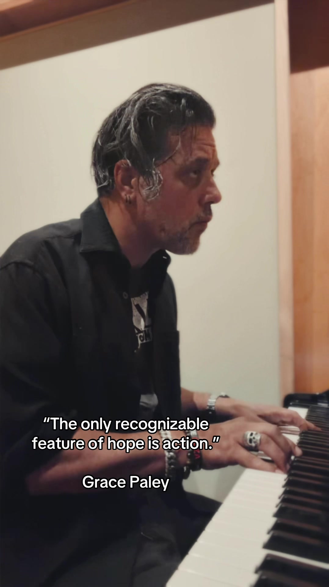 @George Stroumboulopoulos