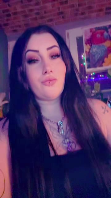 @Jackie😈🖤🌹