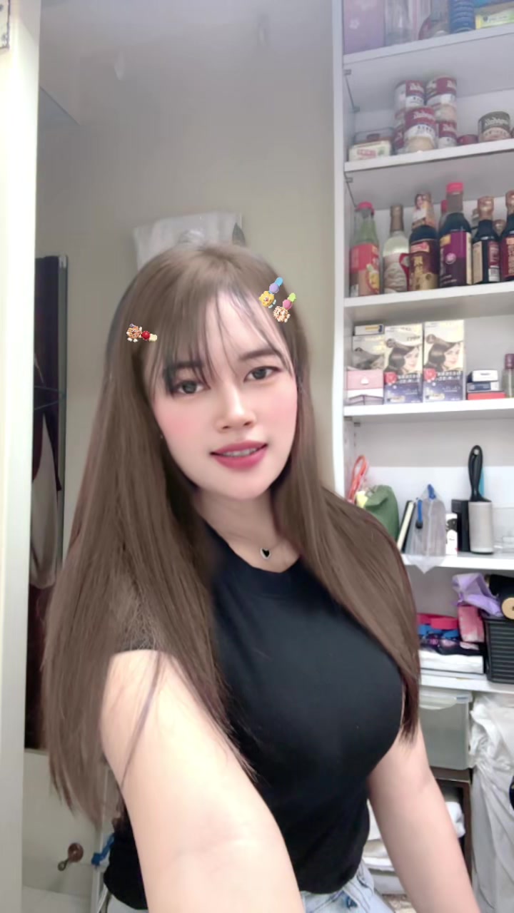 @๐ฅ๐ค