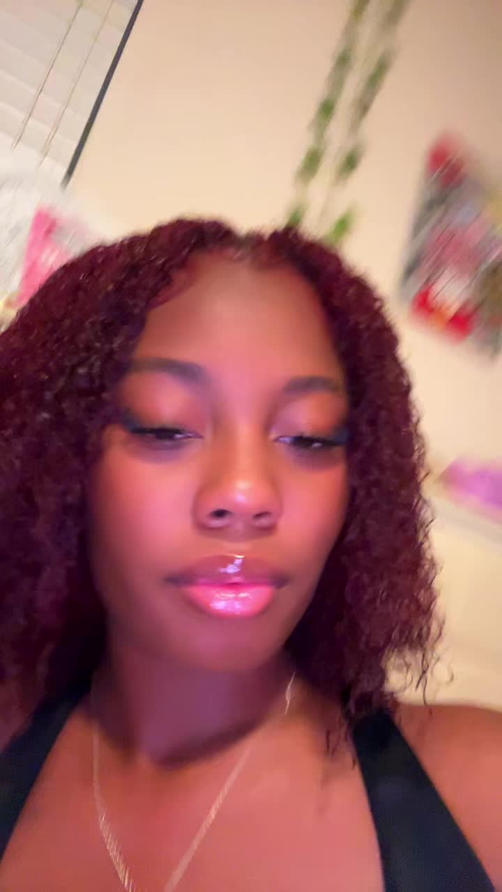 @Fefe🌺
