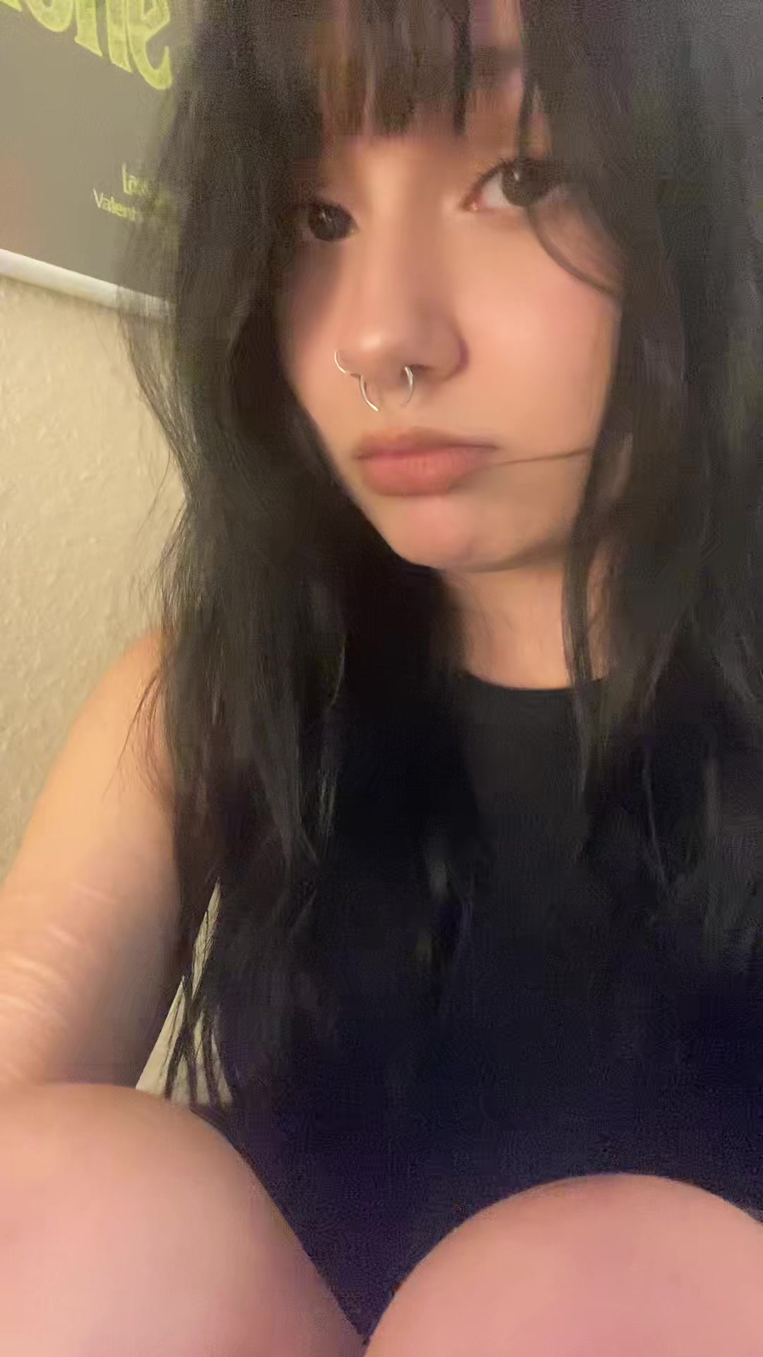 @Aprillollli >:(