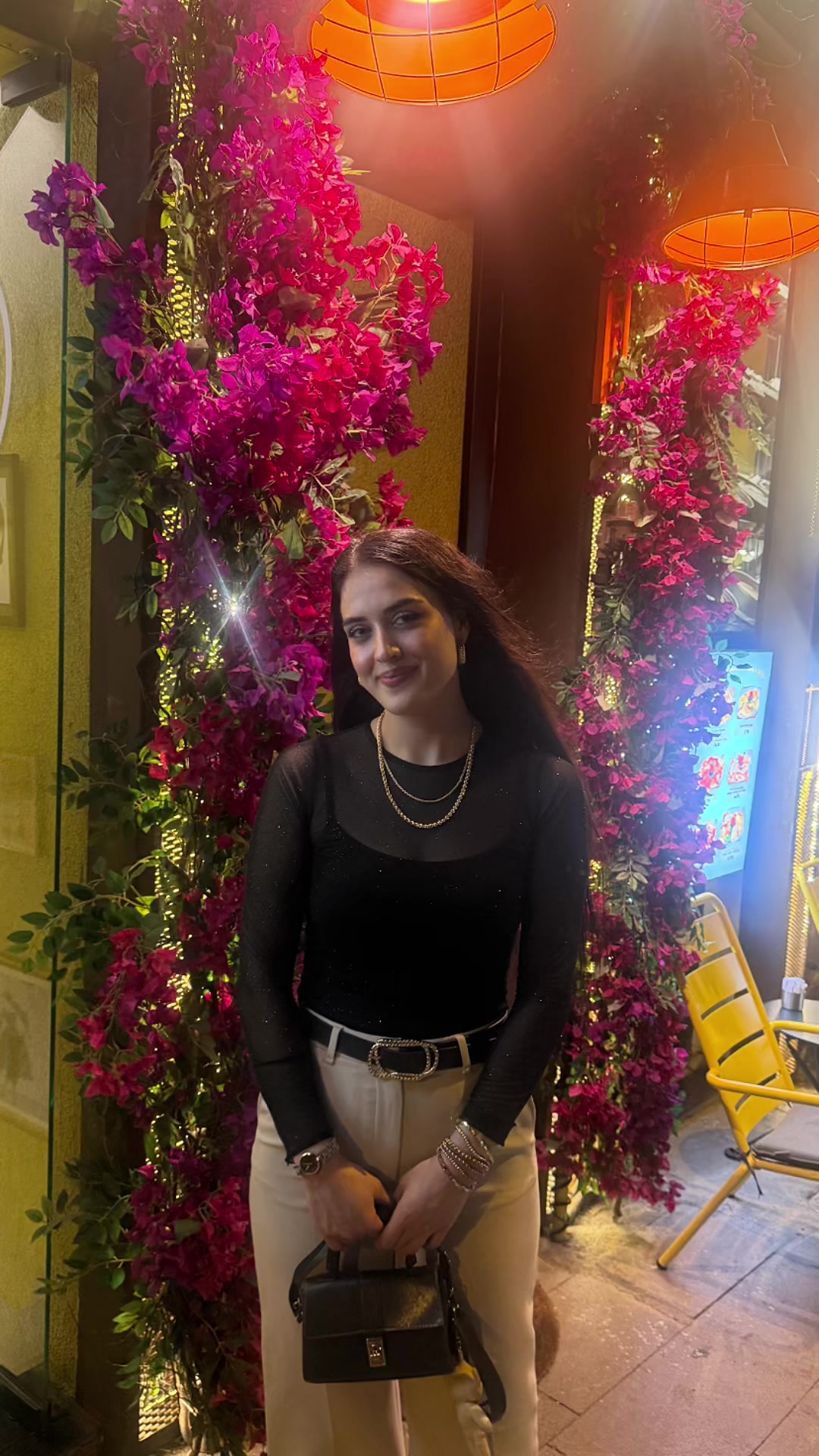@Ayşenur Parlak