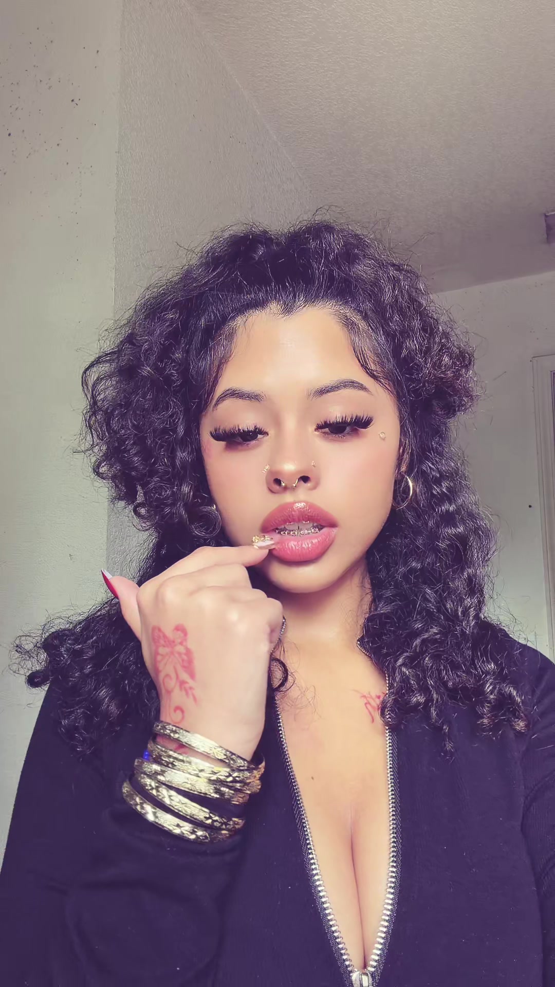 @777