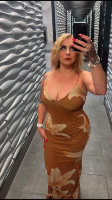 @Ladydestino