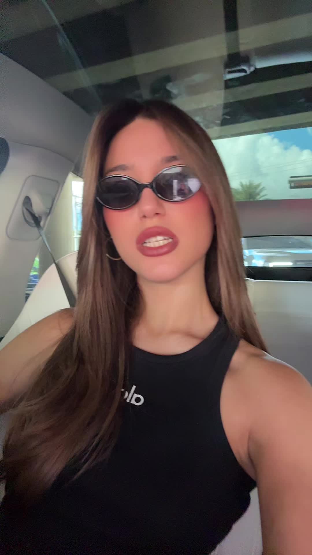 @maria.