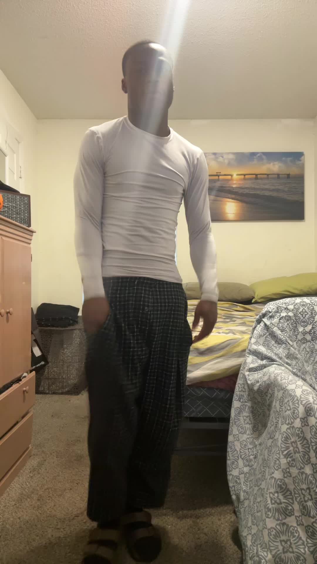 @yourneighborhood_randome