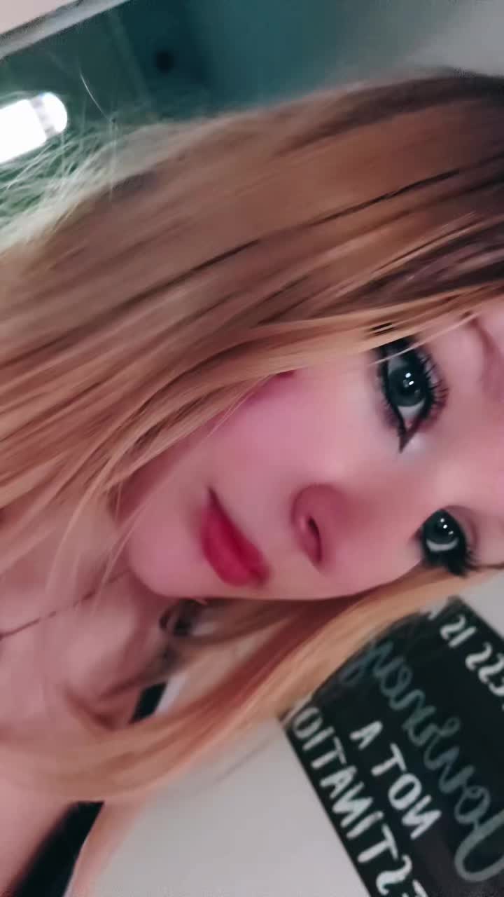 @༺ღ༒ LEAH ༒ღ༻