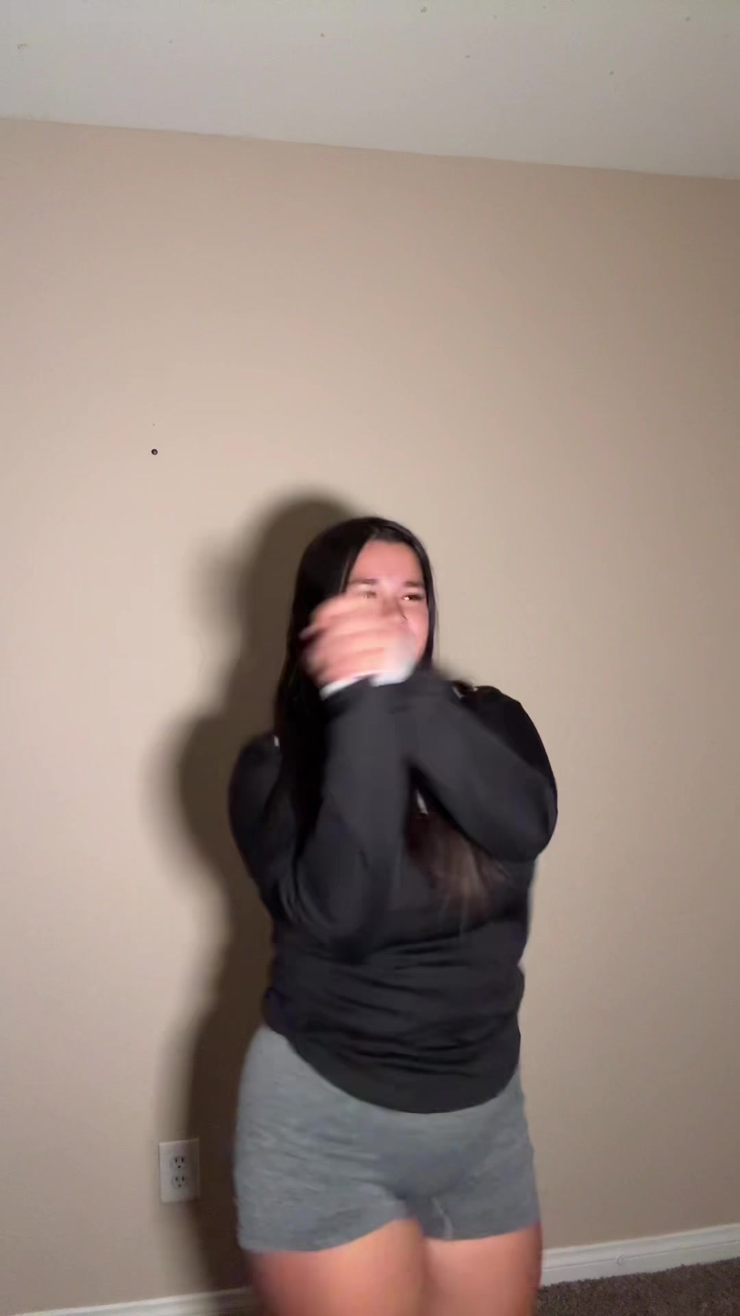@melanie.raves