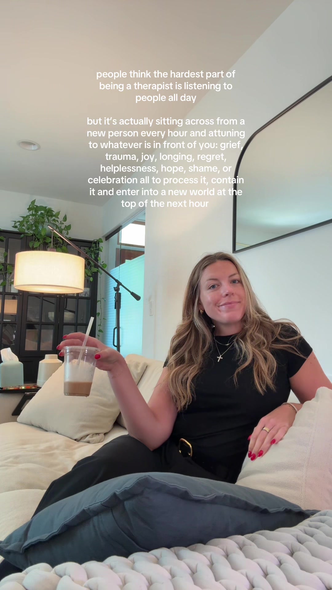 @CARLY | human & therapist