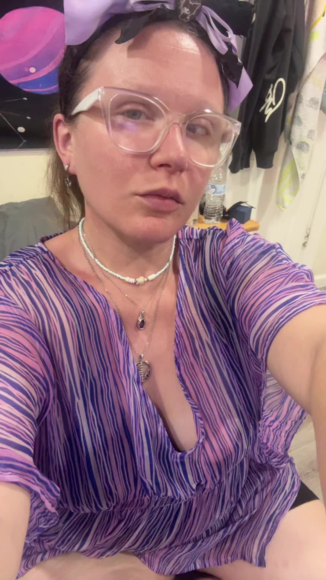 @Bunnylove1386🖤💀🌻❌