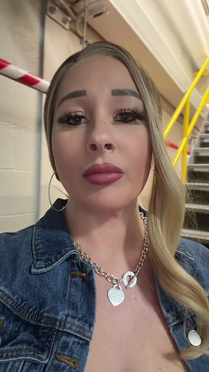 @jesstazte