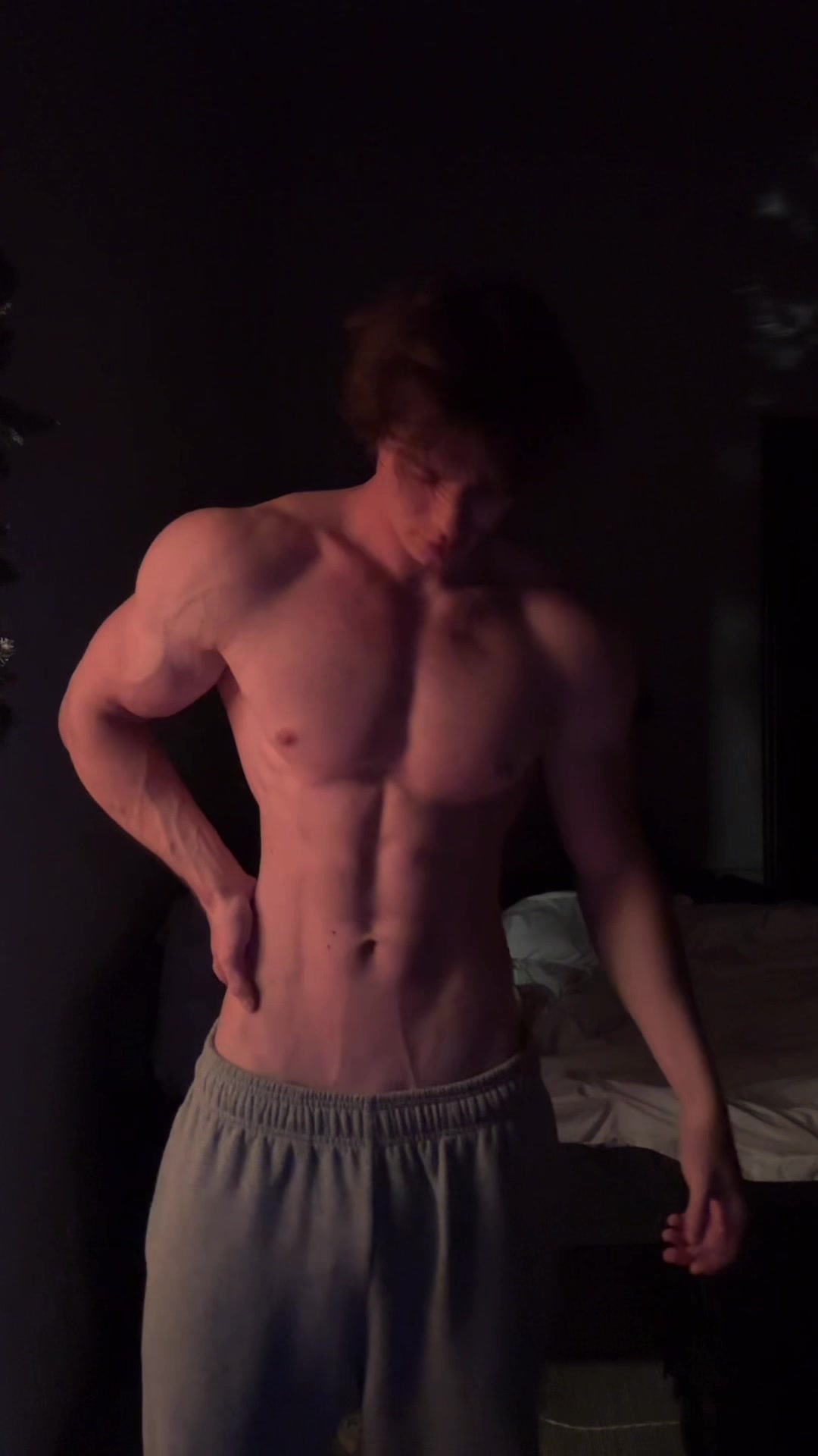@elmaleks_