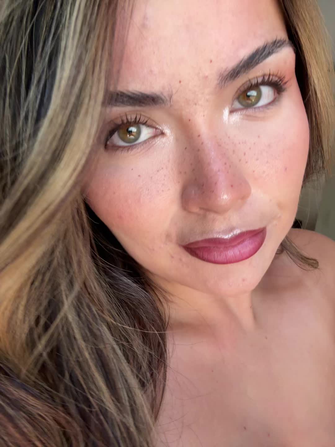 @leilanerss