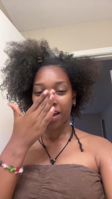 @theleaderlee