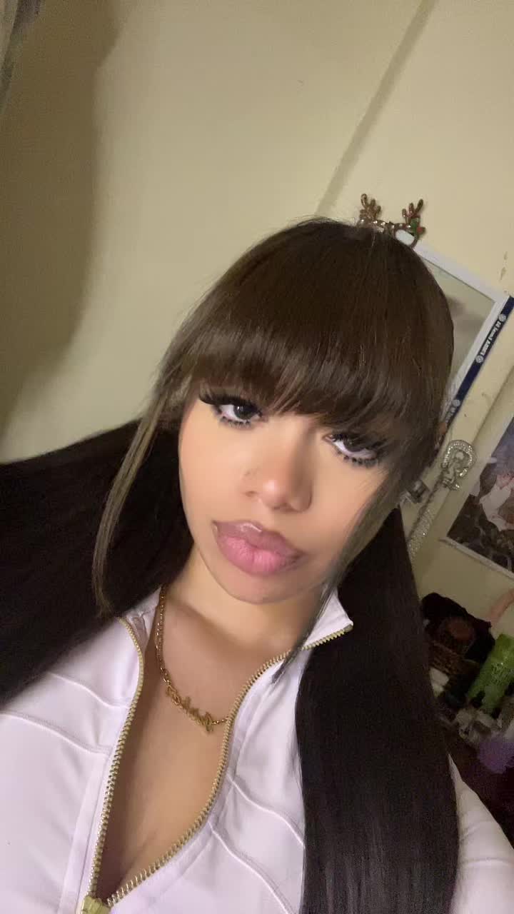 @𝐈𝐞𝐢𝐬𝐡𝐚𝐚𝐥𝐲𝐧𝐧𝐧