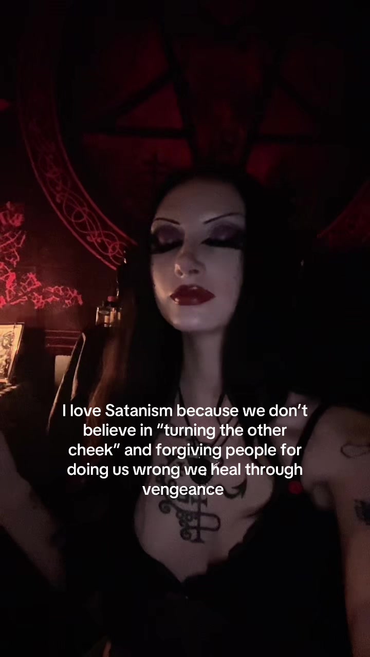 @jade 🕷️