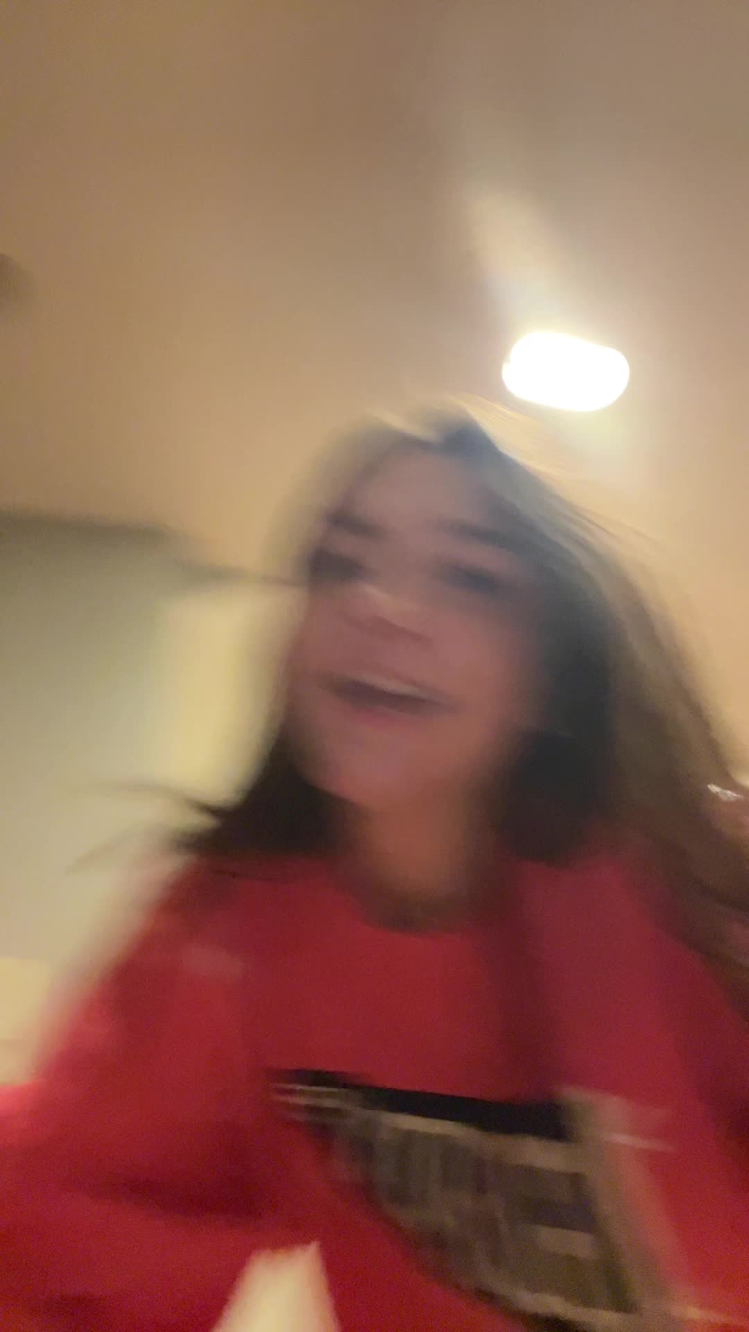 @chloe