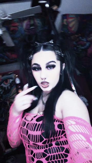 @𝔗𝔬𝔵𝔵𝔦𝔠💋