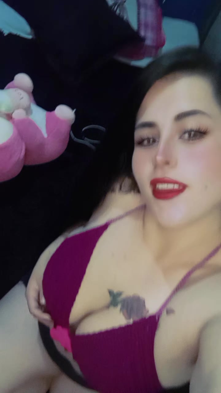 @Laura_Vanesa🕷️