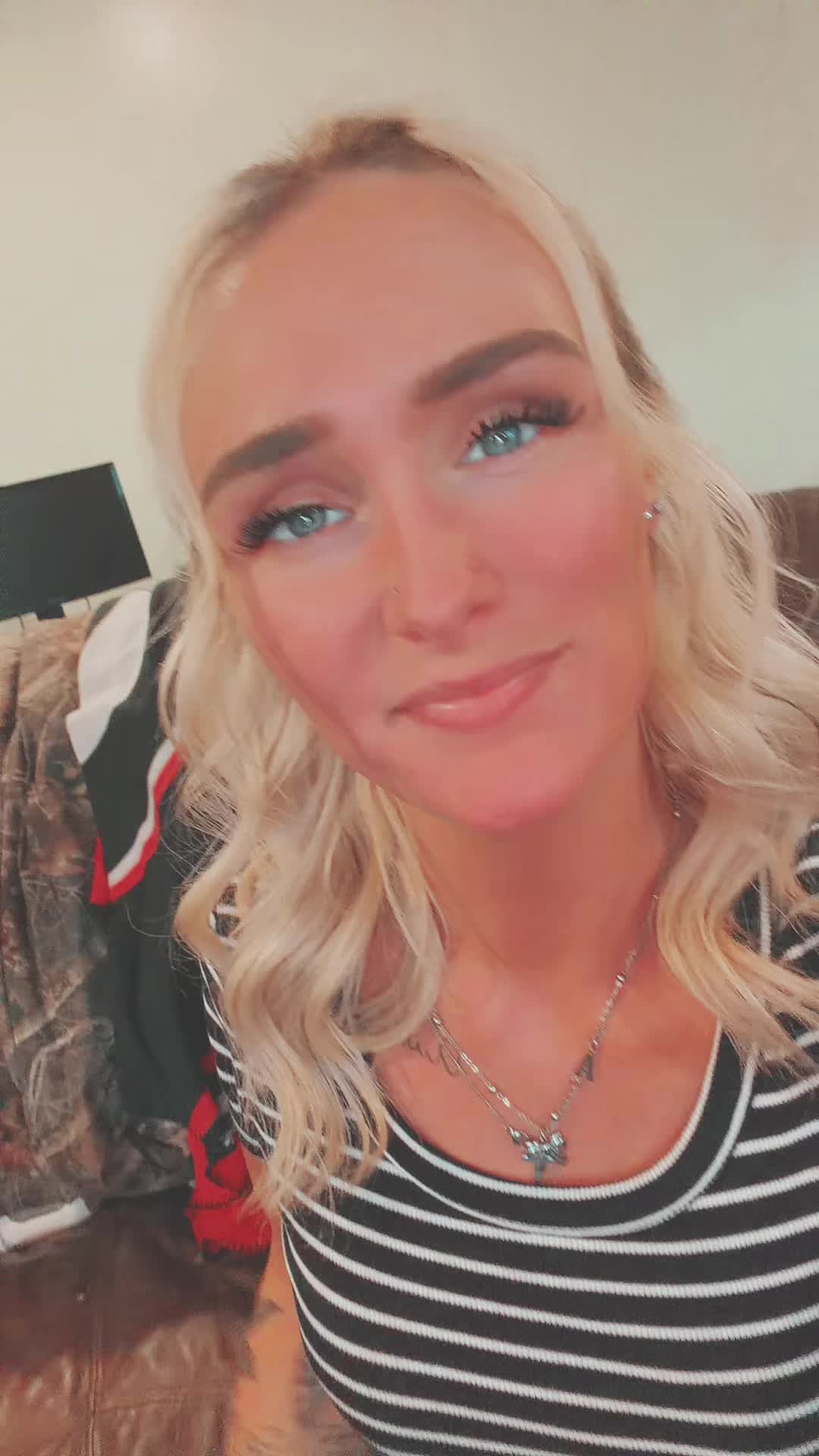 @Swayy 🎀✝️