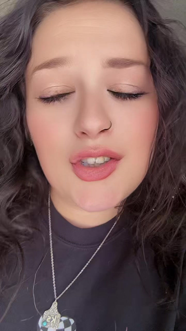 @Khaleesi 💋⚡️