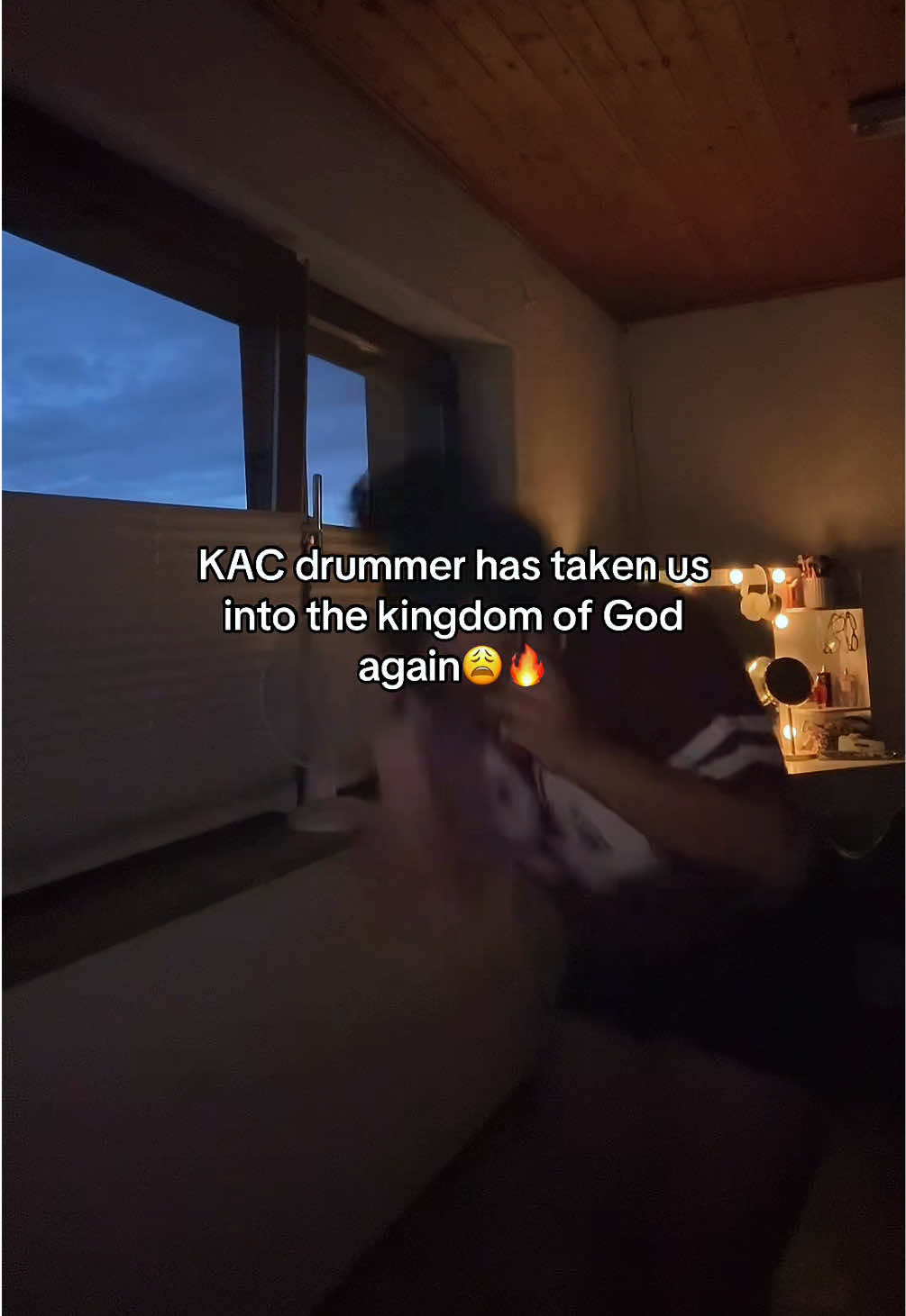@𝑫𝒆𝒔𝒔ꨄ