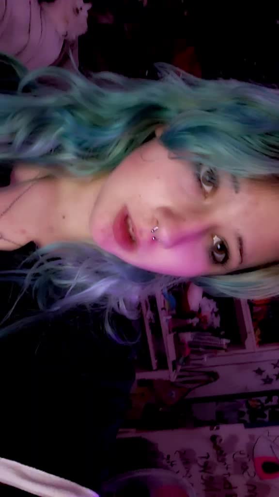 @Lilyyy