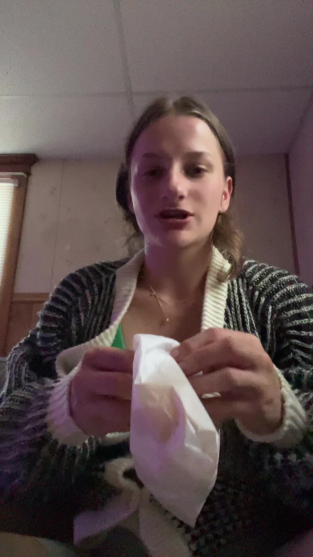 @shayla0o0