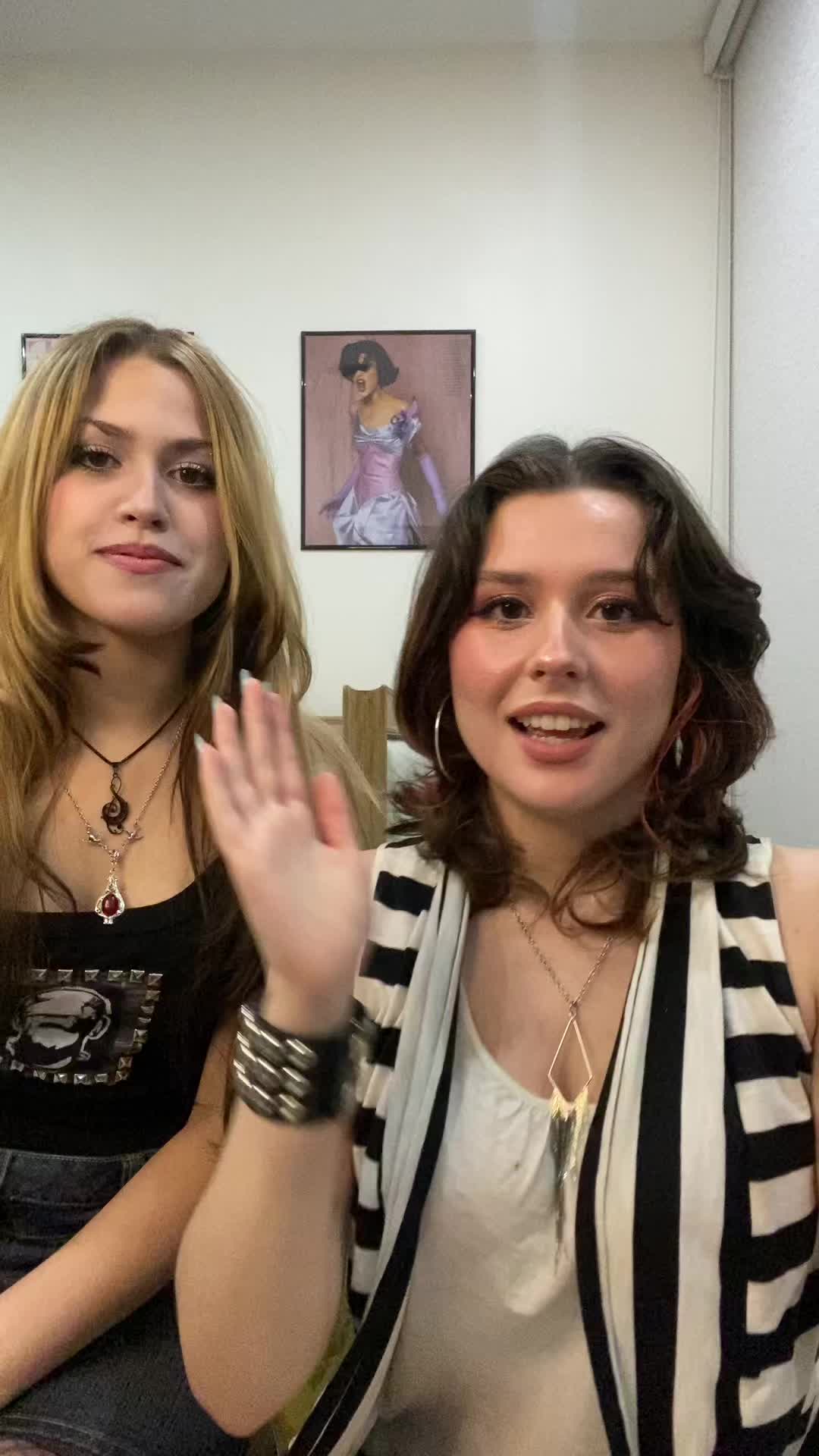 @cluelesslymia