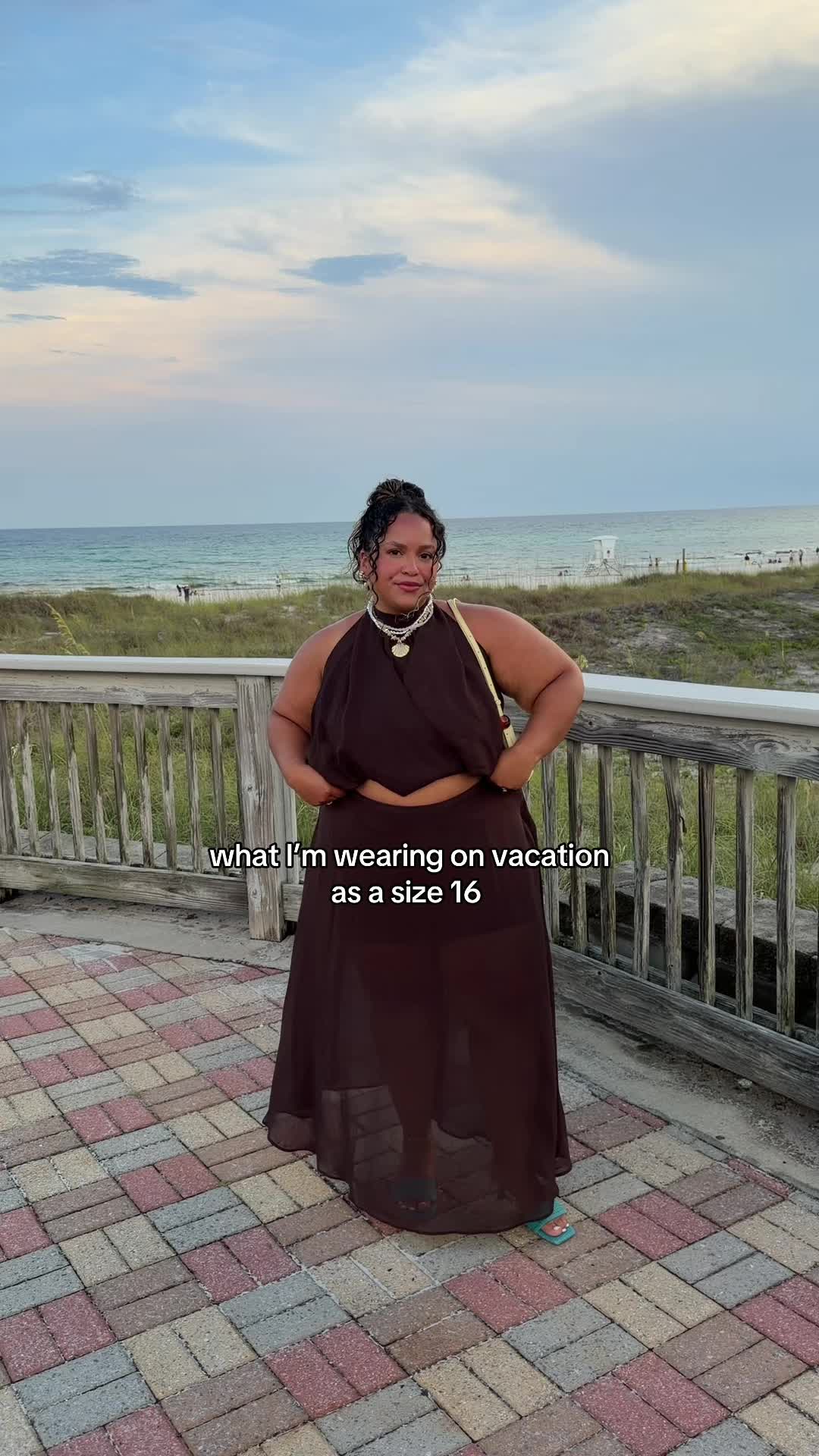 @curvesbyzo_