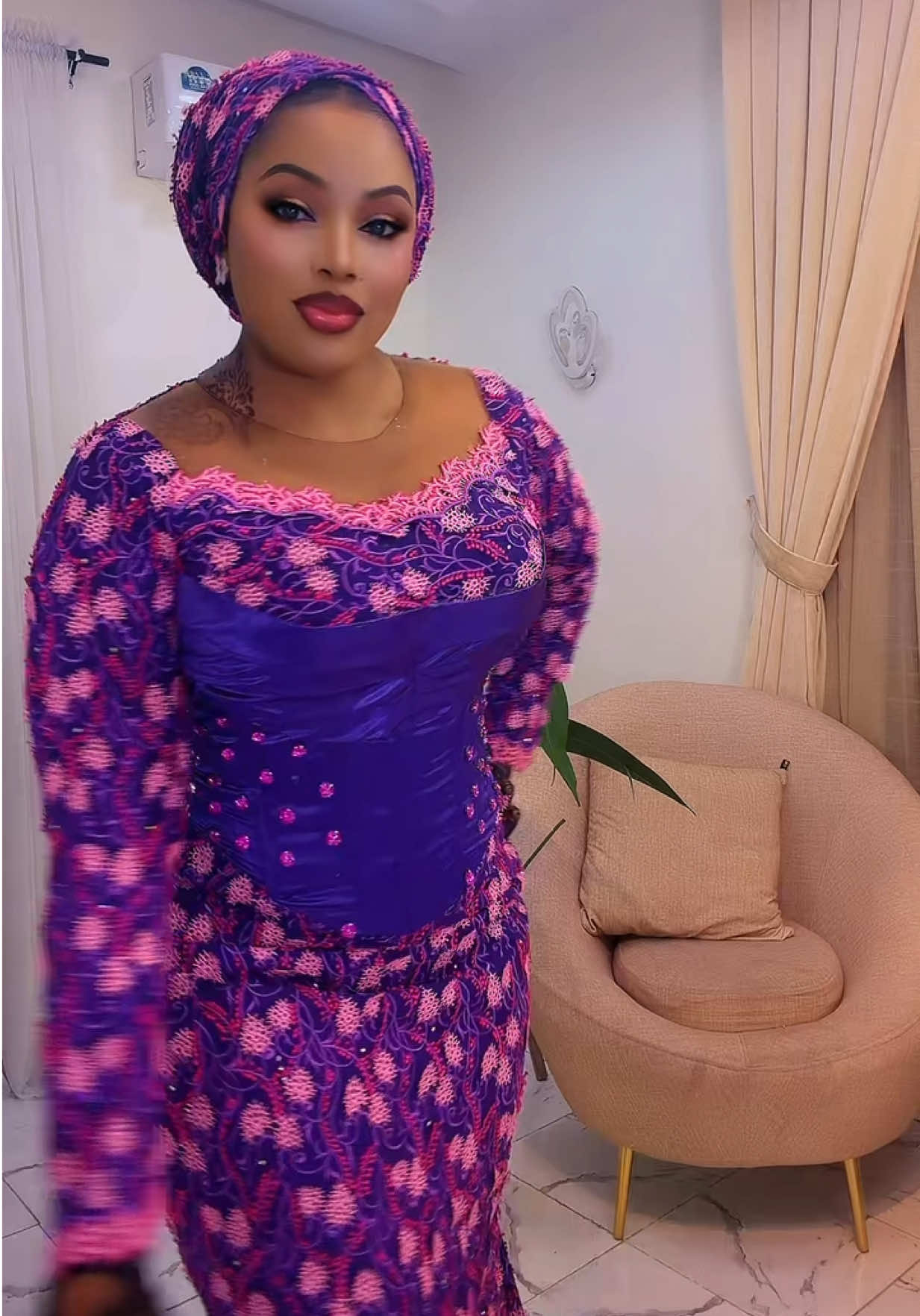 @CEO_MEENNUSI💋🥰