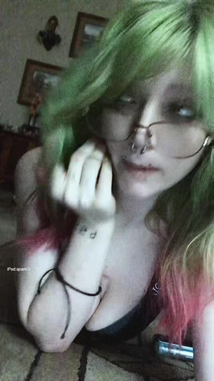 @yungggscarecrow