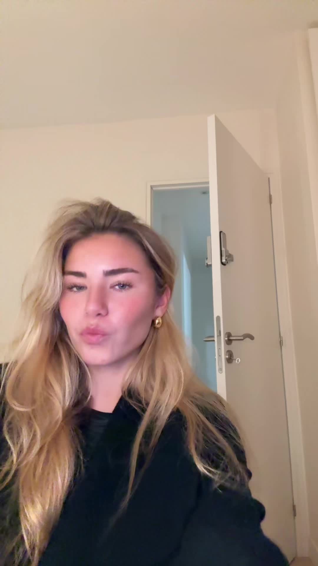@annika cezzar