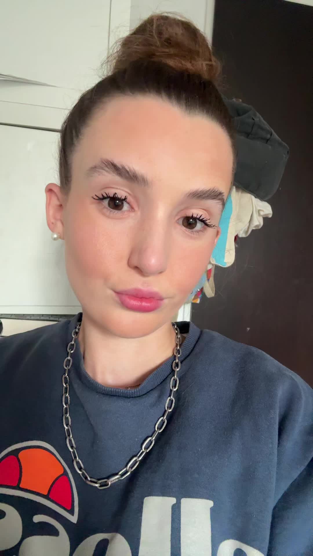 @-Anna
